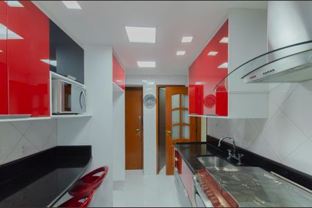 Apartamento para alugar com 104m², 2 quartos e 2 vagasCozinha