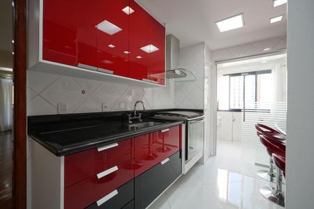 Apartamento para alugar com 104m², 2 quartos e 2 vagasCozinha
