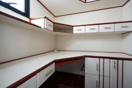 Apartamento para alugar com 104m², 2 quartos e 2 vagasEscritório