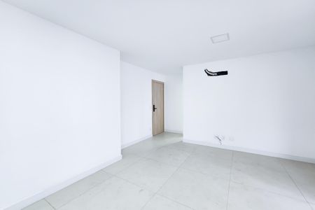 Apartamento à venda com 78m², 2 quartos e 1 vaga Apartamento à venda com 78m², 2 quartos e 1 vagaSala