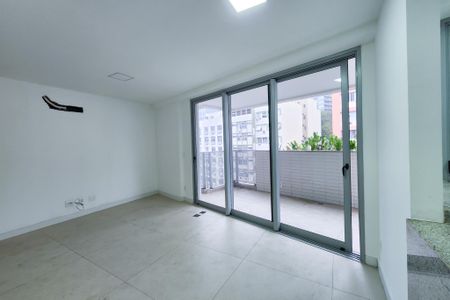 Apartamento à venda com 78m², 2 quartos e 1 vaga Apartamento à venda com 78m², 2 quartos e 1 vagaSala