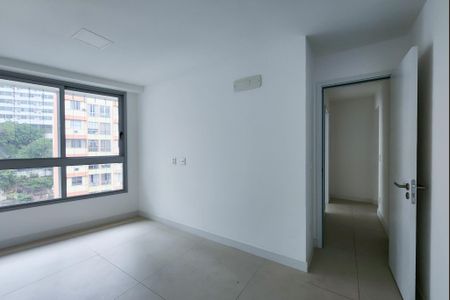 Apartamento à venda com 78m², 2 quartos e 1 vaga Apartamento à venda com 78m², 2 quartos e 1 vagaSuíte