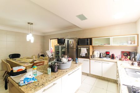 Casa para alugar com 189m², 3 quartos e 2 vagasCozinha