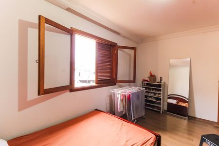 Casa para alugar com 189m², 3 quartos e 2 vagasQuarto 2