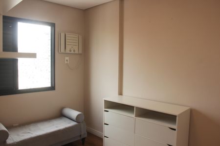 Apartamento para alugar com 160m², 3 quartos e 2 vagasQuarto 2