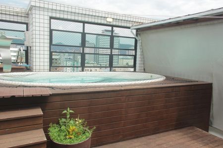 Apartamento para alugar com 160m², 3 quartos e 2 vagasÁrea comum