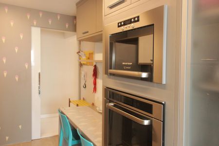 Apartamento para alugar com 160m², 3 quartos e 2 vagasCozinha