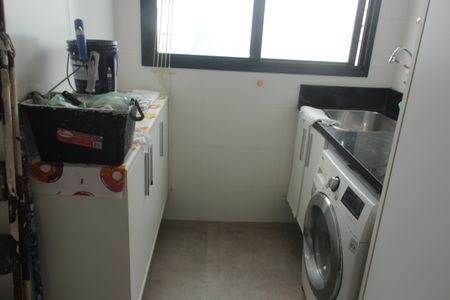 Apartamento para alugar com 160m², 3 quartos e 2 vagasÁrea de Serviço