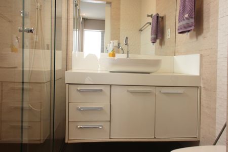 Apartamento para alugar com 160m², 3 quartos e 2 vagasBanheiro da Suíte