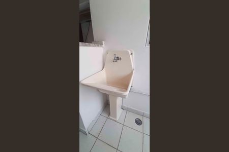 Apartamento para alugar com 65m², 3 quartos e 1 vaga Apartamento para alugar com 65m², 3 quartos e 1 vagaÁrea de Serviço