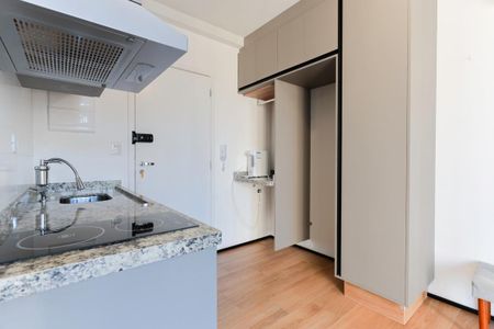 Cozinha de apartamento para alugar com 1 quarto, 25m² em Santana, São Paulo