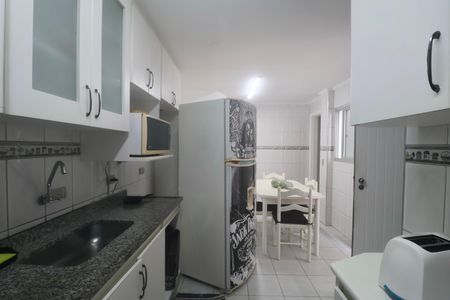 Apartamento para alugar com 110m², 2 quartos e 3 vagas Apartamento para alugar com 110m², 2 quartos e 3 vagasCozinha