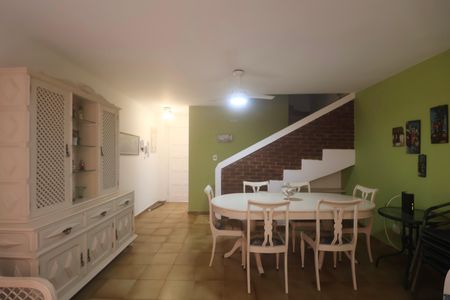 Apartamento para alugar com 110m², 2 quartos e 3 vagas Apartamento para alugar com 110m², 2 quartos e 3 vagasSala