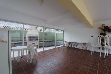 Apartamento para alugar com 110m², 2 quartos e 3 vagas Apartamento para alugar com 110m², 2 quartos e 3 vagasÁrea comum