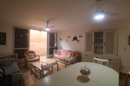 Apartamento para alugar com 110m², 2 quartos e 3 vagas Apartamento para alugar com 110m², 2 quartos e 3 vagasSala