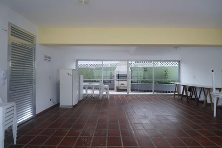 Apartamento para alugar com 110m², 2 quartos e 3 vagas Apartamento para alugar com 110m², 2 quartos e 3 vagasÁrea comum