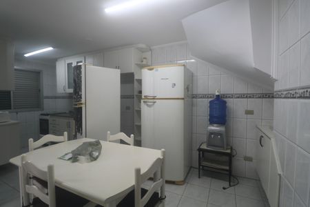 Apartamento para alugar com 110m², 2 quartos e 3 vagas Apartamento para alugar com 110m², 2 quartos e 3 vagasCozinha