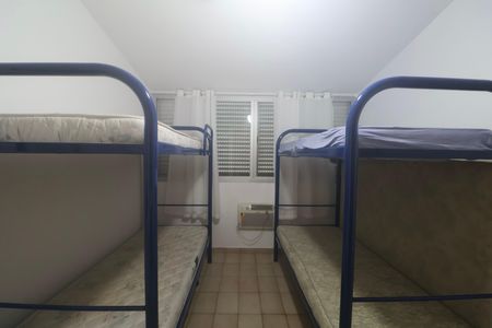 Apartamento para alugar com 110m², 2 quartos e 3 vagas Apartamento para alugar com 110m², 2 quartos e 3 vagasQuarto