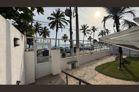 Apartamento para alugar com 110m², 2 quartos e 3 vagas Apartamento para alugar com 110m², 2 quartos e 3 vagasFachada
