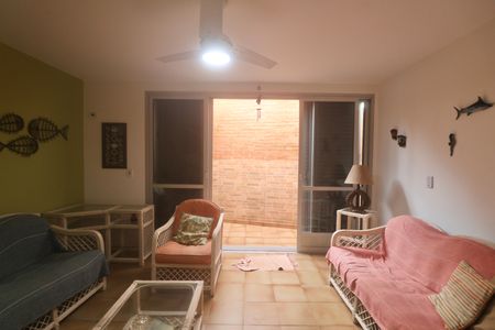 Apartamento para alugar com 110m², 2 quartos e 3 vagas Apartamento para alugar com 110m², 2 quartos e 3 vagasSala