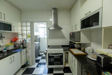 Apartamento à venda com 100m², 3 quartos e 1 vagaCozinha