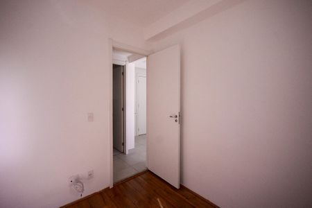 Quarto 1  de apartamento à venda com 2 quartos, 36m² em Parque Fongaro, São Paulo