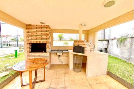 Apartamento à venda com 69m², 2 quartos e 1 vaga Apartamento à venda com 69m², 2 quartos e 1 vagaChurrasqueira