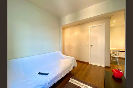 Apartamento à venda com 69m², 2 quartos e 1 vaga Apartamento à venda com 69m², 2 quartos e 1 vagaSala