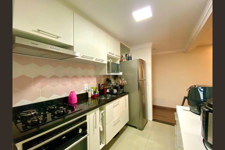 Apartamento à venda com 69m², 2 quartos e 1 vaga Apartamento à venda com 69m², 2 quartos e 1 vagaCozinha