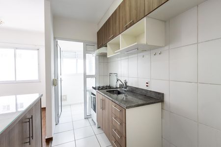 Cozinha de apartamento para alugar com 1 quarto, 33m² em Barra Funda, São Paulo