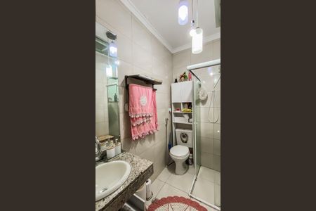 Casa à venda com 120m², 3 quartos e 2 vagas Casa à venda com 120m², 3 quartos e 2 vagasBanheiro Social