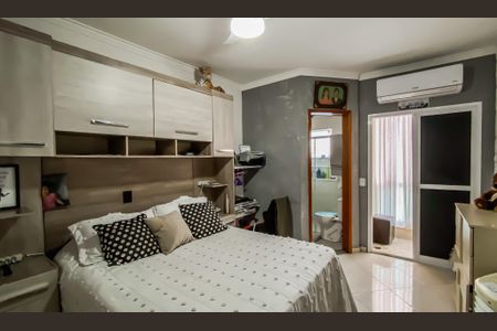 Casa à venda com 120m², 3 quartos e 2 vagas Casa à venda com 120m², 3 quartos e 2 vagasSuíte