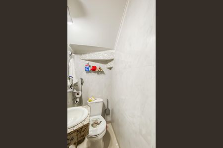 Casa à venda com 120m², 3 quartos e 2 vagas Casa à venda com 120m², 3 quartos e 2 vagasLavabo