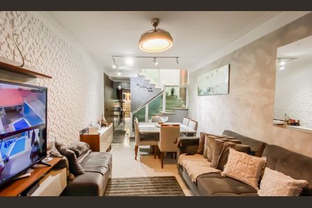 Casa para alugar com 3 quartos, 120m² em Vila Buenos Aires, São Paulo