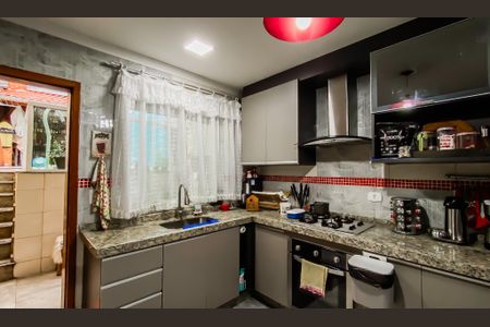 Casa à venda com 120m², 3 quartos e 2 vagas Casa à venda com 120m², 3 quartos e 2 vagasCozinha