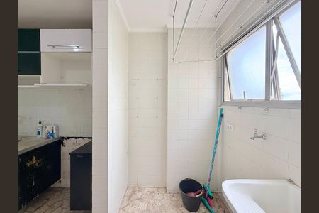 Apartamento à venda com 60m², 2 quartos e 1 vaga Apartamento à venda com 60m², 2 quartos e 1 vagaÁrea de Serviço