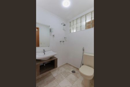 Apartamento à venda com 55m², 2 quartos e 1 vaga Apartamento à venda com 55m², 2 quartos e 1 vagaBanheiro social