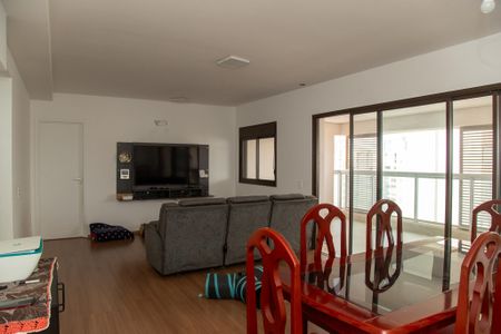 Sala de apartamento à venda com 2 quartos, 137m² em Jardim das Acácias, São Paulo