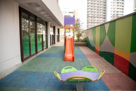 Apartamento à venda com 137m², 2 quartos e 2 vagasÁrea comum