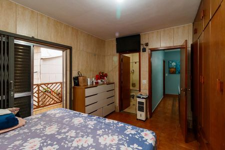 Casa à venda com 142m², 4 quartos e 1 vagaSuíte