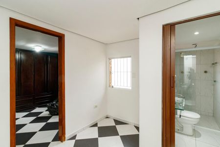 Casa à venda com 142m², 4 quartos e 1 vagaSala e Cozinha - Casa 2