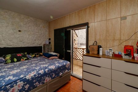 Casa à venda com 142m², 4 quartos e 1 vagaSuíte