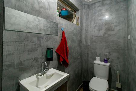 Casa à venda com 142m², 4 quartos e 1 vagaLavabo