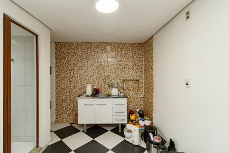 Casa à venda com 142m², 4 quartos e 1 vagaSala e Cozinha - Casa 2