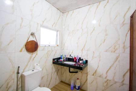 Casa à venda com 290m², 3 quartos e 5 vagasBanheiro da Suíte