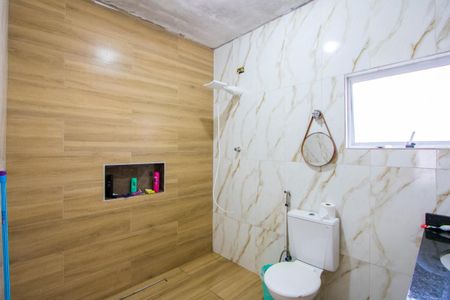 Casa à venda com 290m², 3 quartos e 5 vagasBanheiro da Suíte