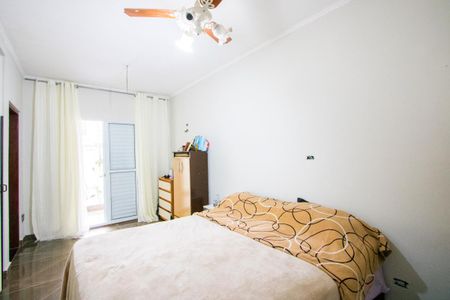 Casa à venda com 290m², 3 quartos e 5 vagasSuíte