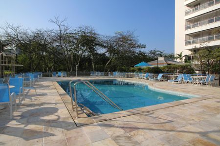 Apartamento à venda com 87m², 3 quartos e 1 vagaÁrea comum - Piscina