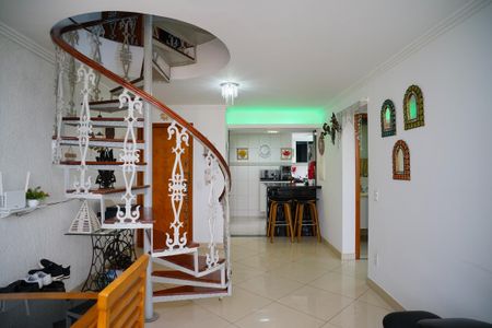 Apartamento à venda com 203m², 3 quartos e 2 vagasSala