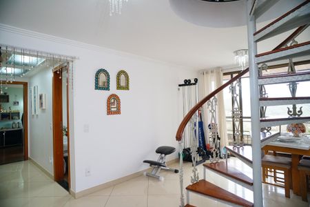 Apartamento à venda com 203m², 3 quartos e 2 vagasSala